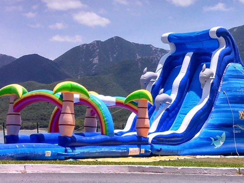 Renta de Tobogán Inflable 8 Metros de Alto