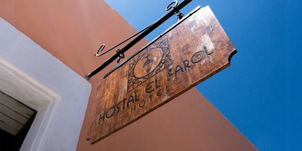 Hostal El Farol