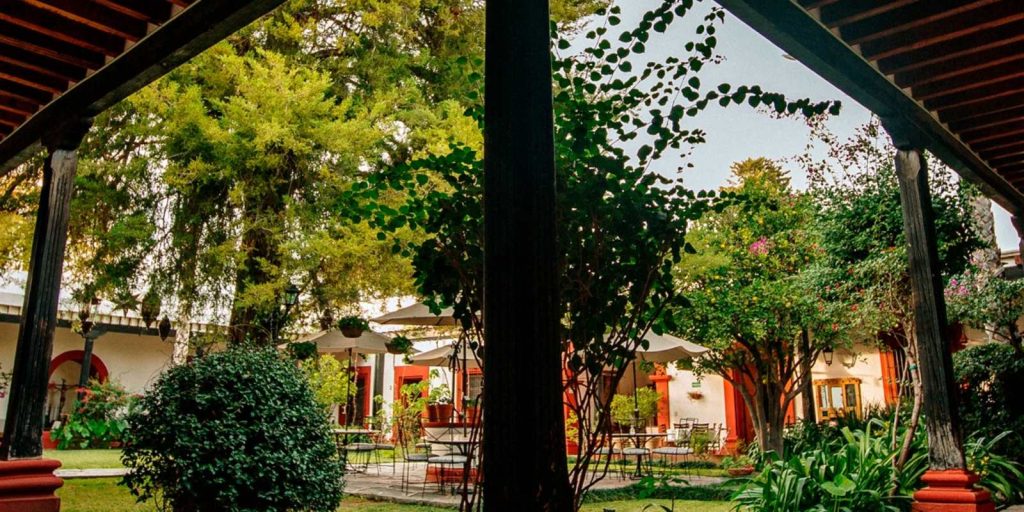 Hostal El Farol