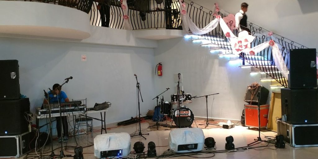 Salón Mansion Real