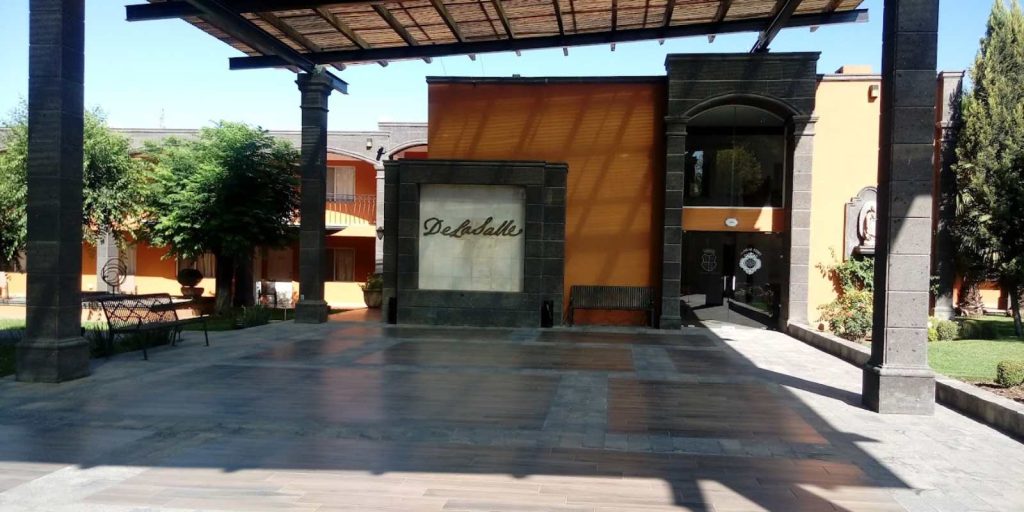 Villa De La Salle