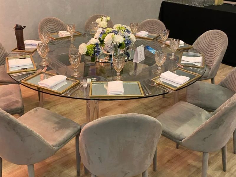 Renta de Mesa de Cristal para eventos