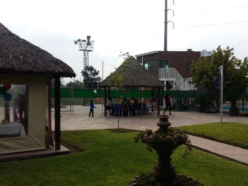 7 Palapas