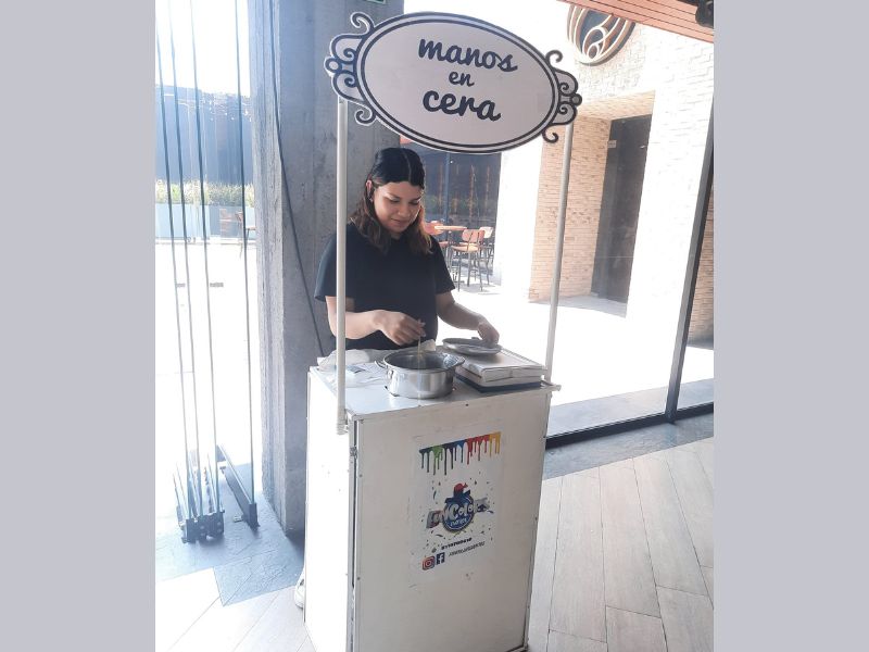 Manos de Cera
