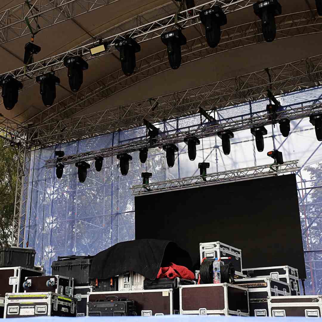 PRODUCCION DE 1000 A 2000 PERSONAS